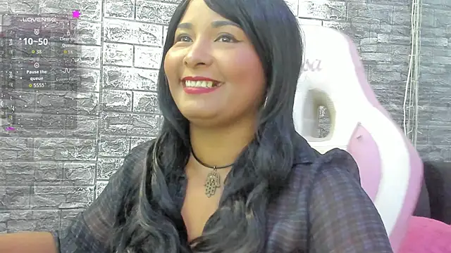 Snapshot of paola_ih chatting on June 9, 2026, 8:53 pm paola ih online show from June 9, 2026, 8:53 pm