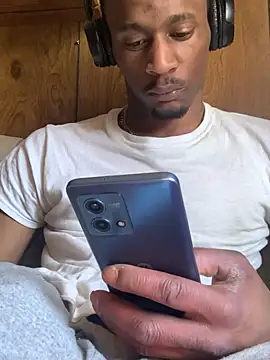 Snapshot of Tristris100 chatting on January 16, 2025, 6:16 pm Tristris100 online show from January 16, 2025, 6:16 pm