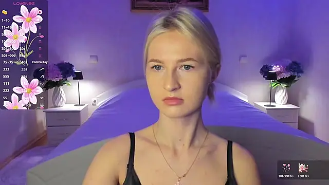 AnnaCarrera online show from January 7, 2026, 9:28 pm