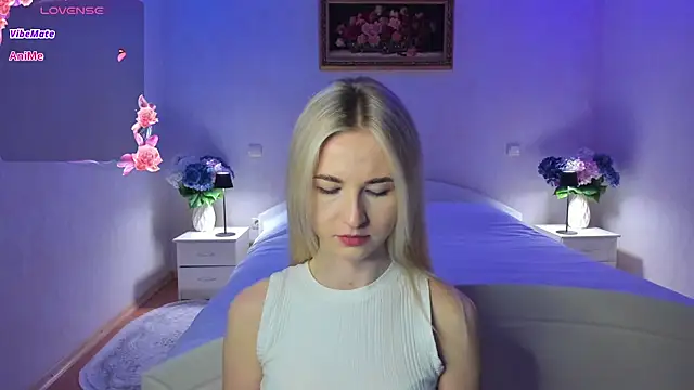 Snapshot of AnnaCarrera chatting on May 27, 2026, 8:39 pm AnnaCarrera online show from May 27, 2026, 8:39 pm