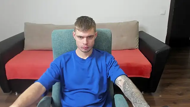 maks wolfis online show from January 28, 2025, 11:38 am