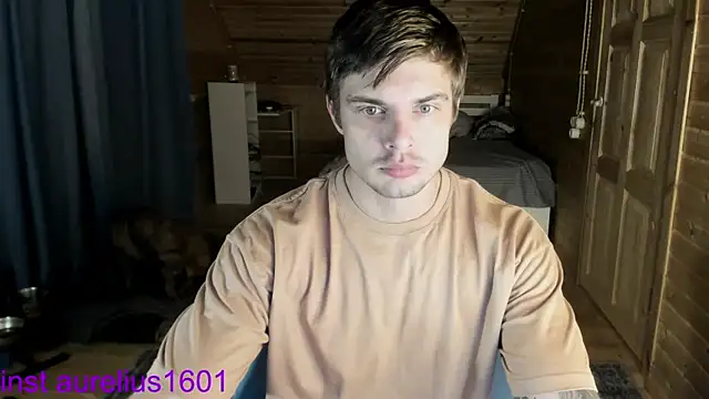 maks wolfis online show from September 21, 2025, 6:09 pm