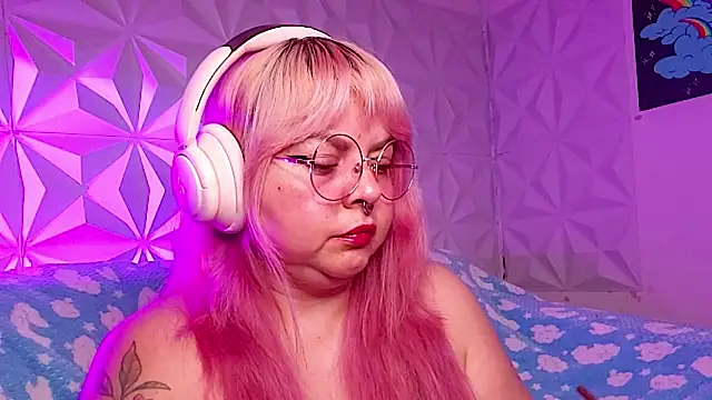 Satyn doll online show from March 6, 2026, 10:17 pm