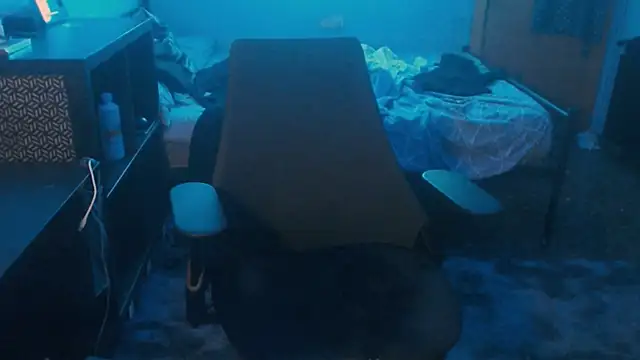 SexxxyLouis online show from February 27, 2025, 8:42 pm