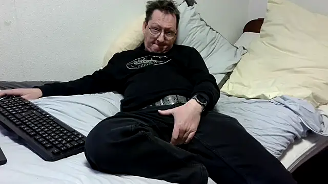 shymanhn online show from January 23, 2025, 2:50 pm