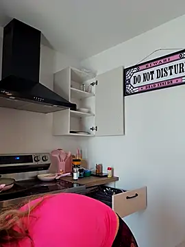 LilyOrion online show from February 9, 2026, 8:02 pm