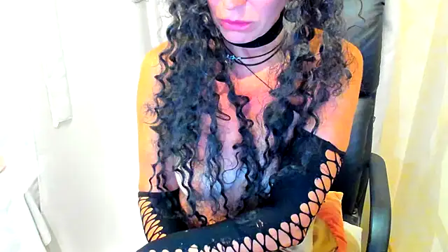 Snapshot of Ruda1919 chatting on June 21, 2026, 1:24 pm Ruda1919 online show from June 21, 2026, 1:24 pm