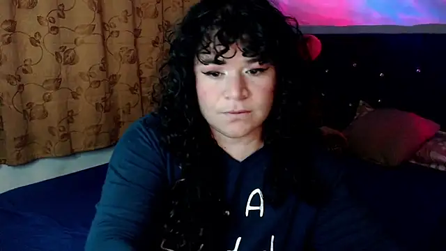 ANGELIQUE KLANE online show from November 7, 2025, 2:28 pm