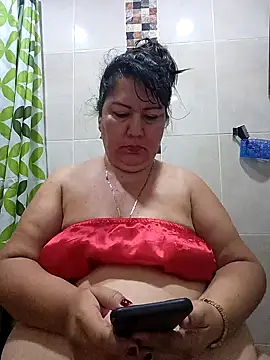 Snapshot of Brenda_Berck_ chatting on October 5, 2025, 10:02 am Brenda Berck online show from October 5, 2025, 10:02 am