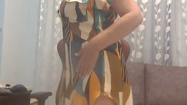 Snapshot of Alisa-Liza chatting on June 5, 2026, 7:52 pm Alisa-Liza online show from June 5, 2026, 7:52 pm