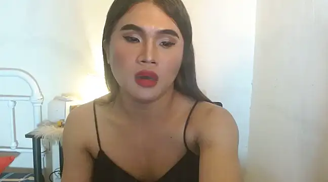 Snapshot of JustineBIGCUM chatting on January 25, 2025, 12:05 pm JustineBIGCUM online show from January 25, 2025, 12:05 pm