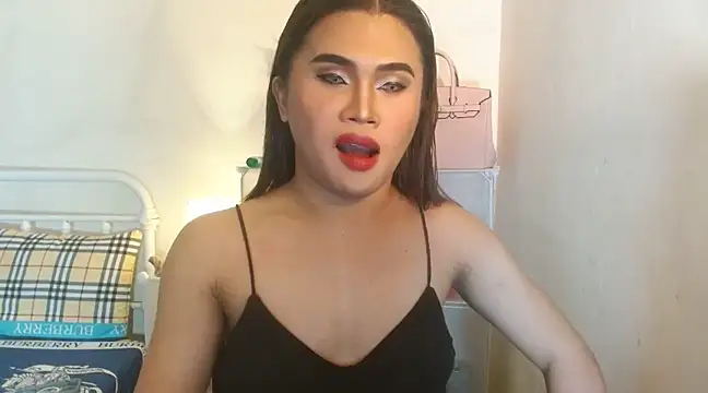 Snapshot of JustineBIGCUM chatting on February 21, 2025, 4:07 am JustineBIGCUM online show from February 21, 2025, 4:07 am