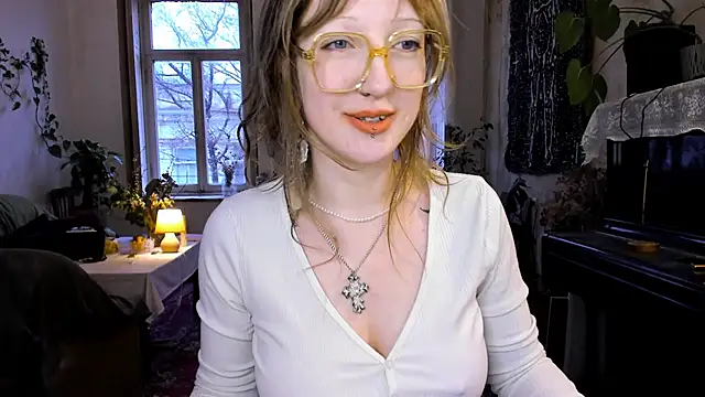 Miranda2 0 online show from March 21, 2025, 2:18 pm