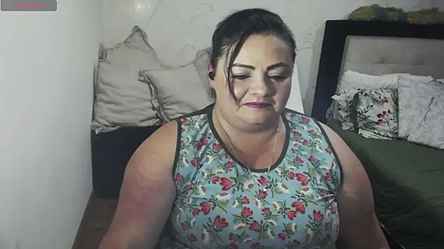 vanessabigbbw online show from March 16, 2025, 5:36 am