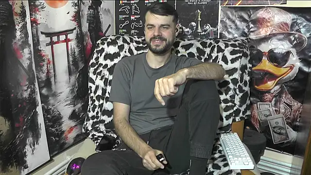 00george online show from April 18, 2026, 4:55 pm