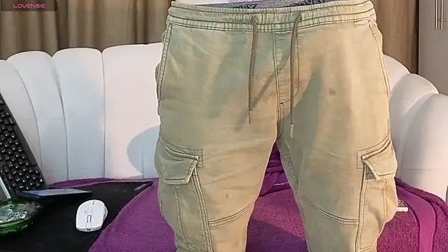 MauroTwin online show from September 15, 2025, 6:08 pm