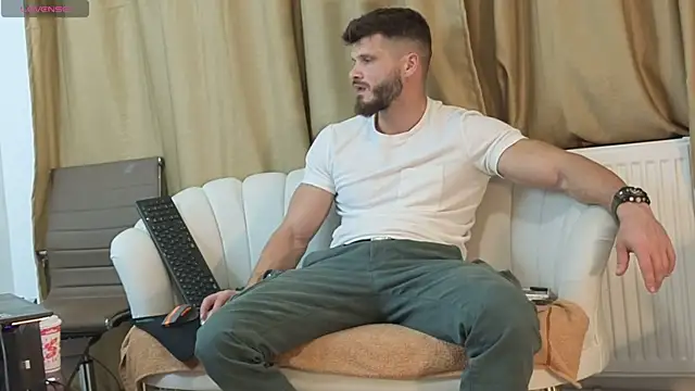 MauroTwin online show from October 18, 2025, 5:57 pm