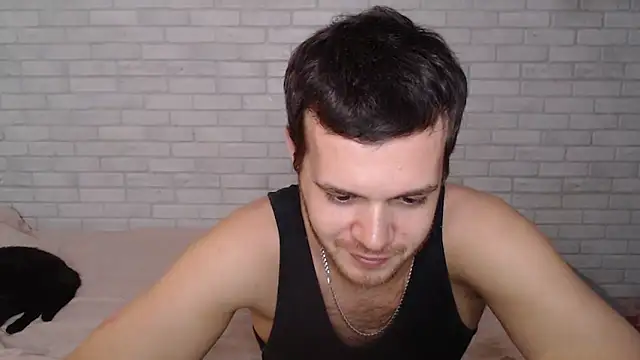 Snapshot of Alexxx_horny chatting on October 21, 2025, 7:25 pm Alexxx horny online show from October 21, 2025, 7:25 pm