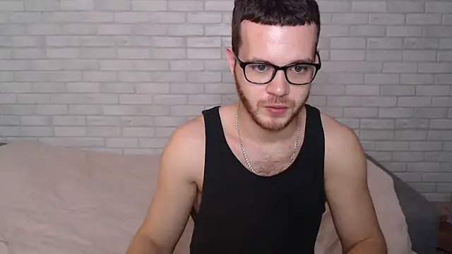 Snapshot of Alexxx_horny chatting on November 5, 2025, 2:17 pm Alexxx horny online show from November 5, 2025, 2:17 pm