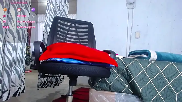 Snapshot of kilian_xx chatting on December 14, 2025, 11:15 am kilian xx online show from December 14, 2025, 11:15 am