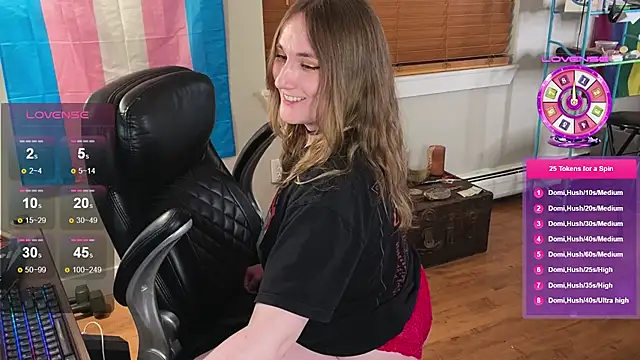 luluvaladon online show from April 17, 2026, 4:37 am