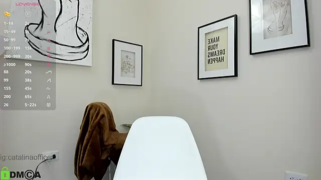 catalinaofficer online show from October 19, 2025, 11:22 am