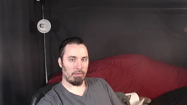 Metalstud online show from February 24, 2025, 3:53 pm