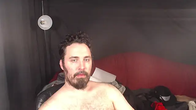 Metalstud online show from March 20, 2025, 2:08 am