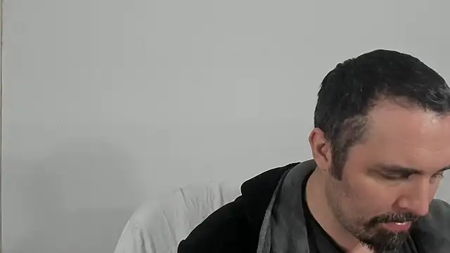 Metalstud online show from February 17, 2026, 5:37 am