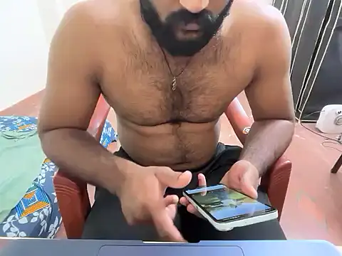 rohithunni123 online show from November 14, 2025, 6:06 pm