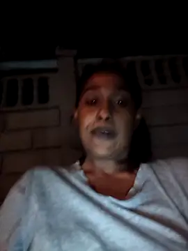 Snapshot of Lisaabrown_ chatting on April 14, 2026, 9:32 pm Lisaabrown online show from April 14, 2026, 9:32 pm