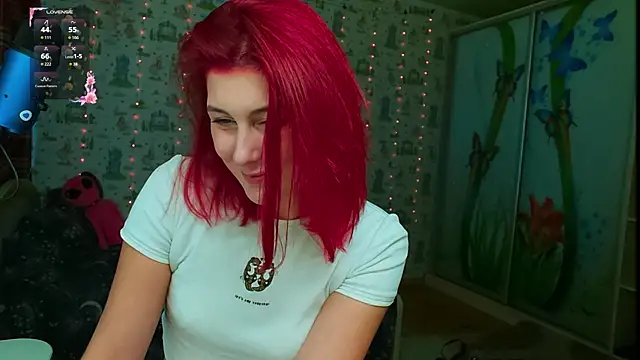 SmokyRose online show from October 25, 2025, 8:55 am