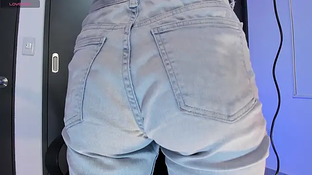 MeganWhite3 online show from October 21, 2025, 3:07 am