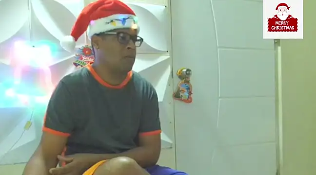 thesugar32 online show from December 24, 2024, 1:06 pm