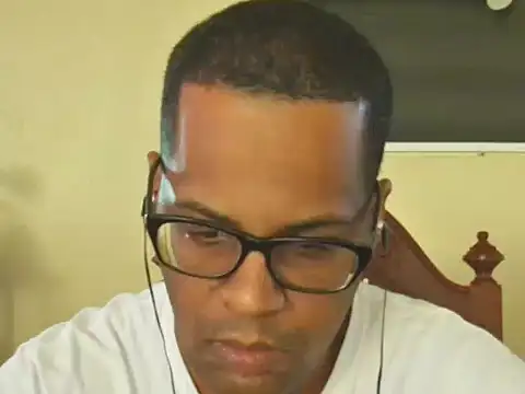 thesugar32 online show from November 10, 2025, 12:15 pm