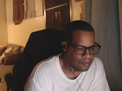 thesugar32 online show from March 6, 2026, 2:52 am