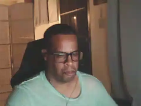 thesugar32 online show from April 21, 2026, 2:26 am