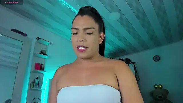 briitany hot online show from February 14, 2025, 12:19 am