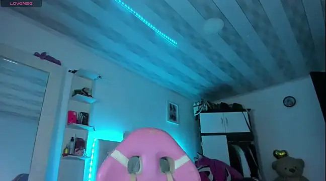 briitany hot online show from March 9, 2025, 11:14 pm