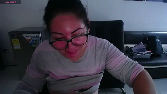 abigail curvy online show from February 3, 2025, 8:57 pm