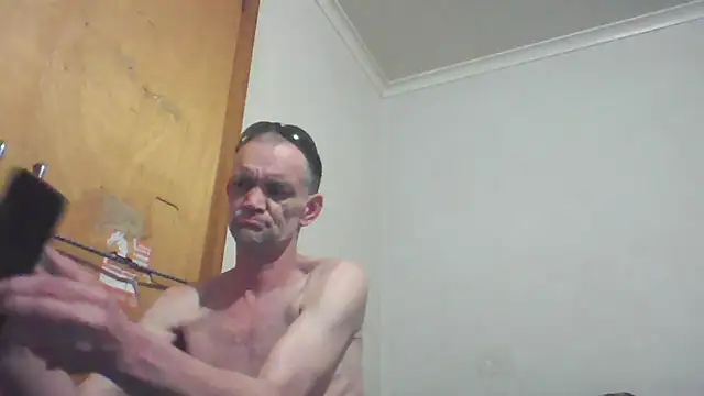 Snapshot of TooFknHorny1 chatting on October 3, 2025, 1:57 am TooFknHorny1 online show from October 3, 2025, 1:57 am