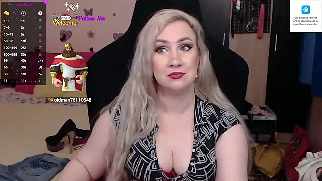 MissLexyGold online show from February 19, 2025, 5:06 pm