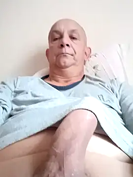 Snapshot of bigcock_marusz chatting on October 17, 2025, 6:38 am bigcock marusz online show from October 17, 2025, 6:38 am