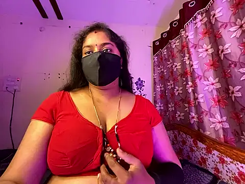 Love 4Sex online show from January 8, 2026, 5:32 am