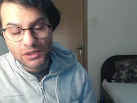 wildpussycat23 online show from February 7, 2026, 11:19 pm