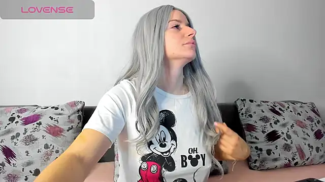 Snapshot of DiamondKay chatting on January 24, 2025, 7:51 am DiamondKay online show from January 24, 2025, 7:51 am