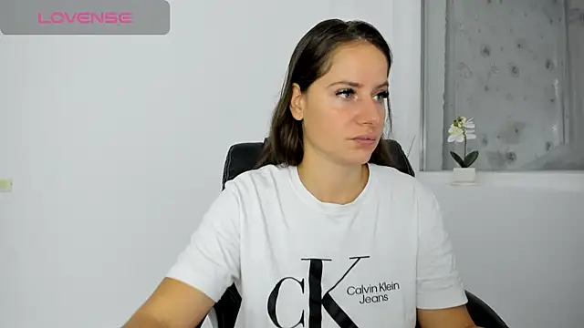 Snapshot of DiamondKay chatting on October 8, 2025, 6:55 am DiamondKay online show from October 8, 2025, 6:55 am