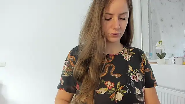 Snapshot of DiamondKay chatting on November 19, 2025, 8:47 am DiamondKay online show from November 19, 2025, 8:47 am