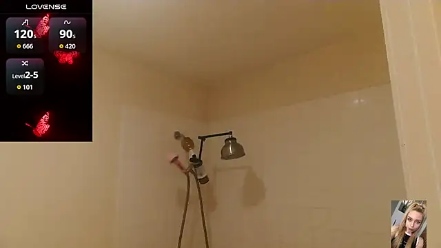 Blondiewithanass online show from April 3, 2026, 3:37 am