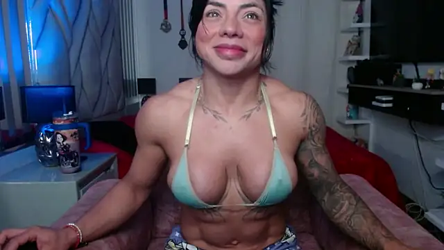 Snapshot of beautifulunna_ chatting on June 26, 2026, 4:28 am beautifulunna online show from June 26, 2026, 4:28 am